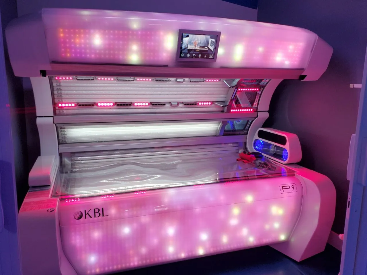 The Reef Tanning Explore Top Benefits and Tips for Sunbed Tanning